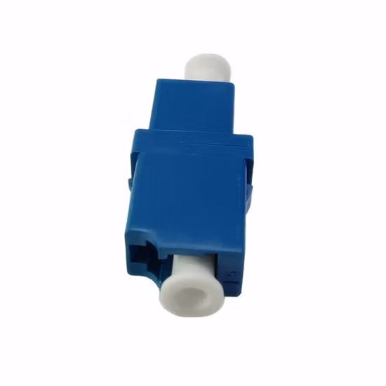 Adaptateur en plastique de fibre optique duplex du mode unitaire LC/APC sans bride